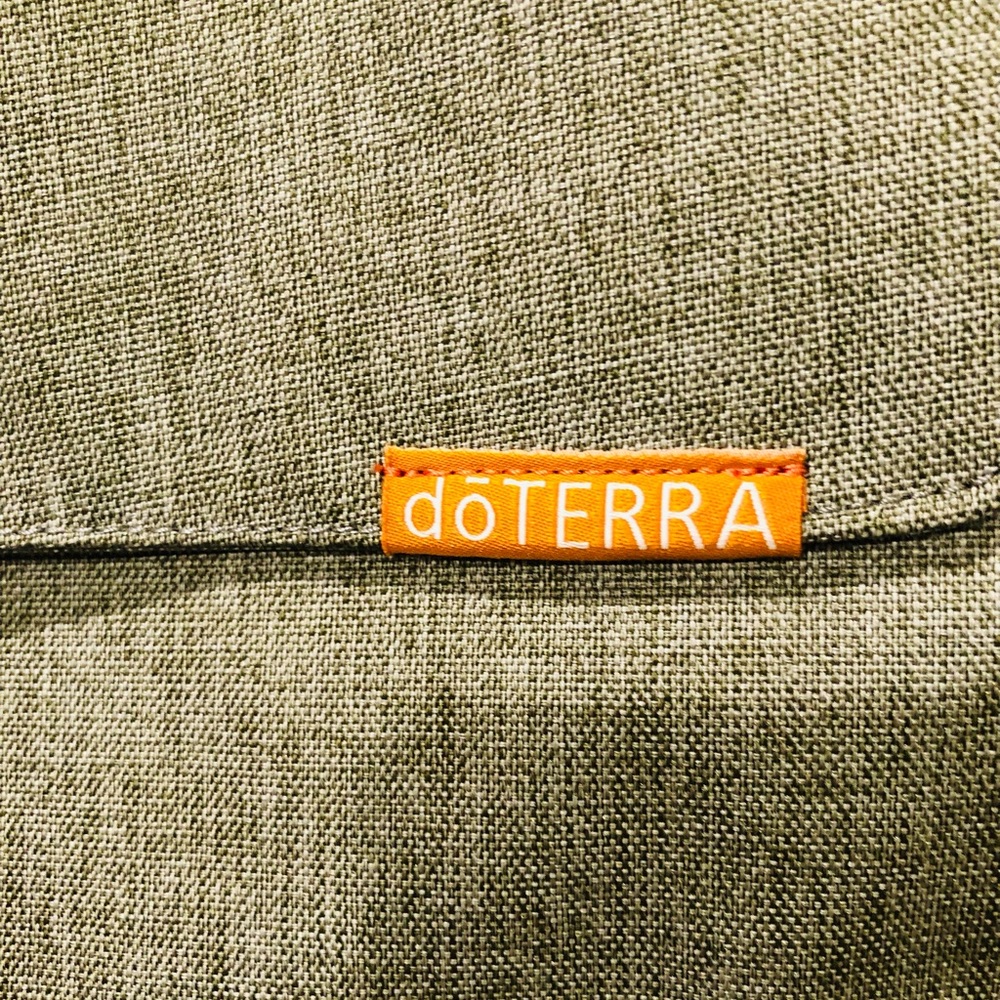 doTerra Backpack - Picture 2 of 16
